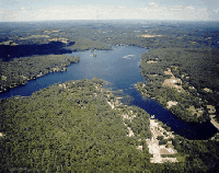 Manchaug Pond